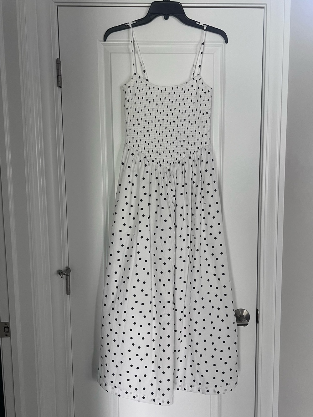 NWT Abercrombie Sydney Smocked Dipped-Waist Polka Dot Midi Dress Size Small - Picture 7 of 14